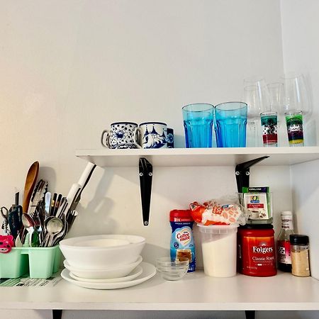 Micro Studio Apartment In University District- 10 Mins Walk To University Of Wa Seattle Eksteriør bilde
