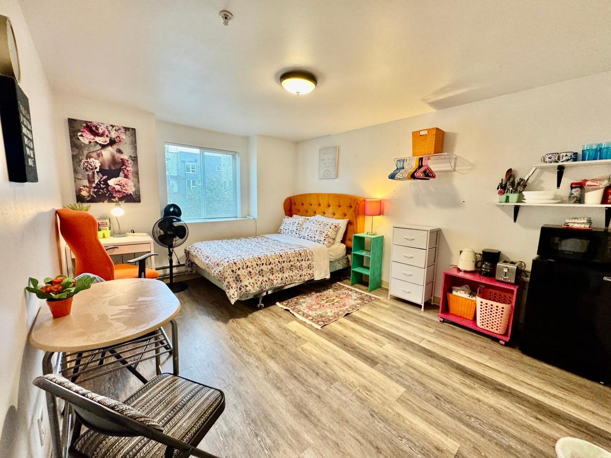 Micro Studio Apartment In University District- 10 Mins Walk To University Of Wa Seattle Eksteriør bilde